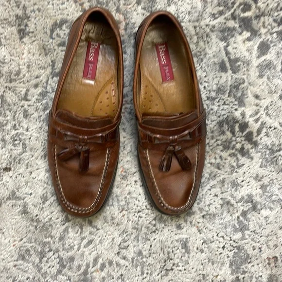 Bass Two Tone Leather Loafer Slip On Shoes Sz 10 M Two Tone Loafers – G.H.BASS 1876 main image 4